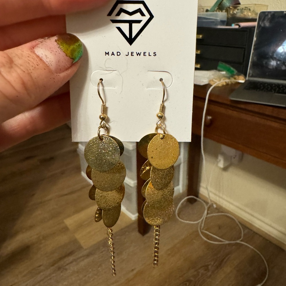 Gold Disc Dangle Earrings